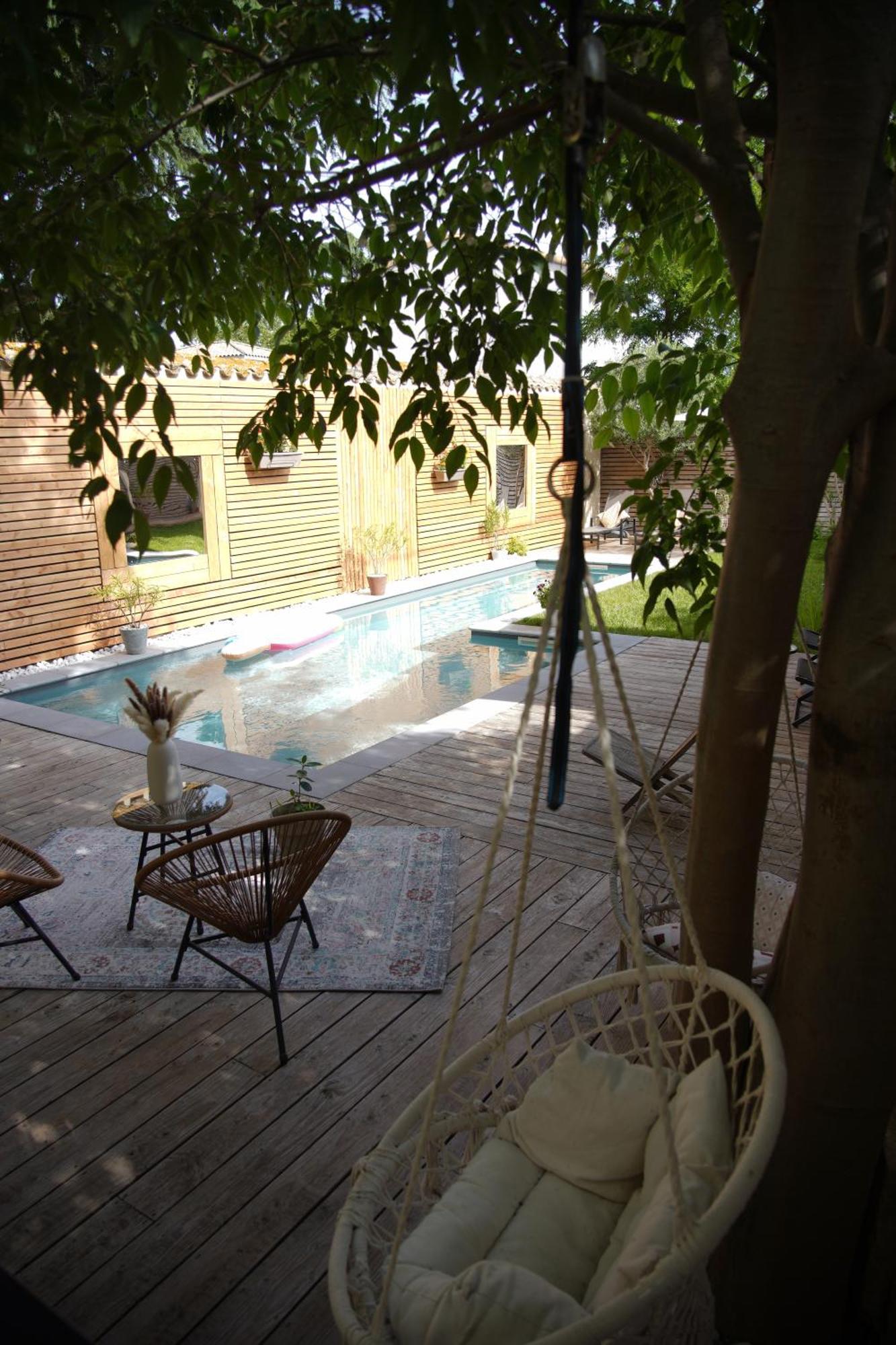 La Domitia - Maison D'Hotes, Massages & Bien-Etre Montbazin ภายนอก รูปภาพ