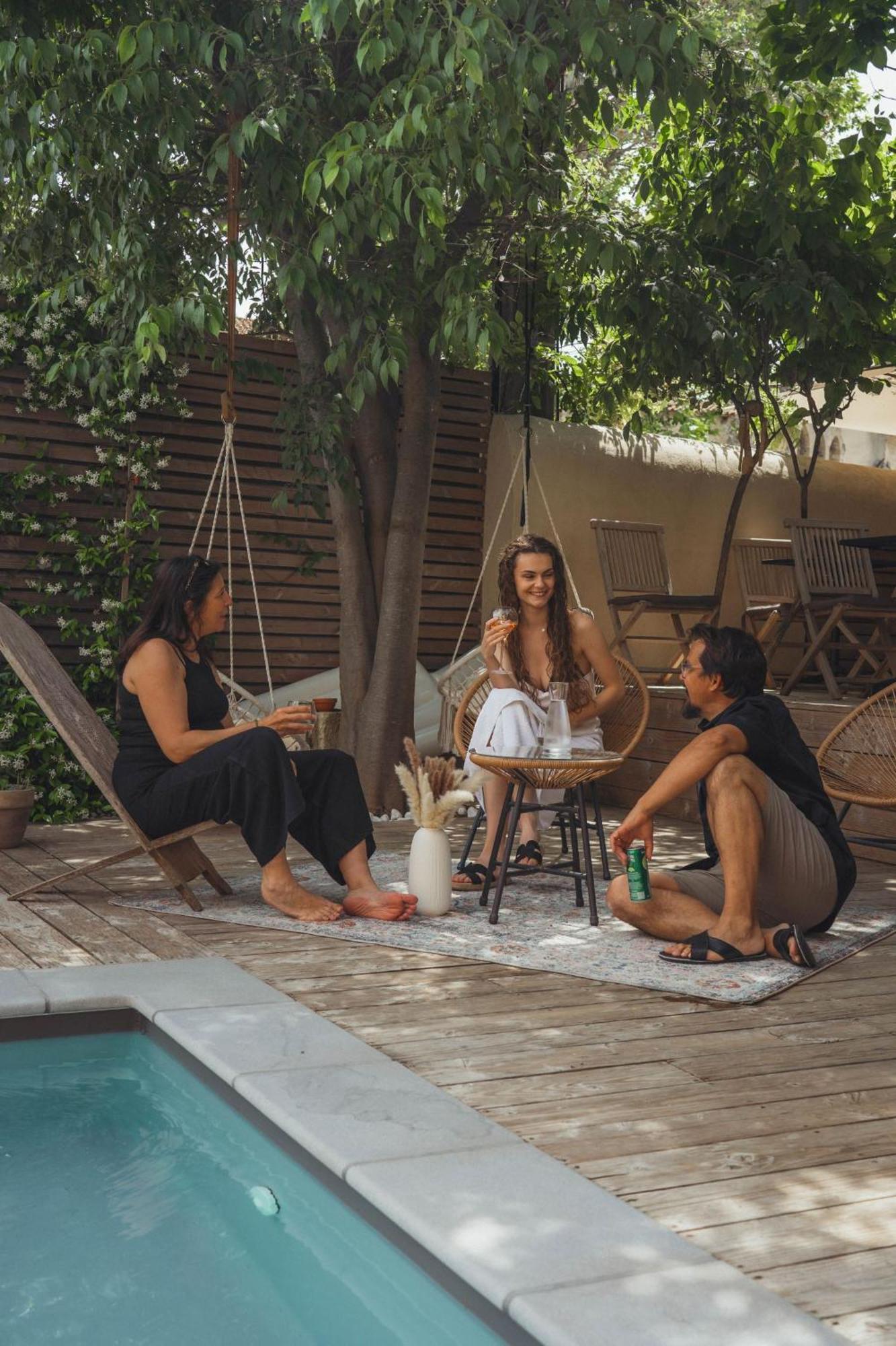 La Domitia - Maison D'Hotes, Massages & Bien-Etre Montbazin ภายนอก รูปภาพ